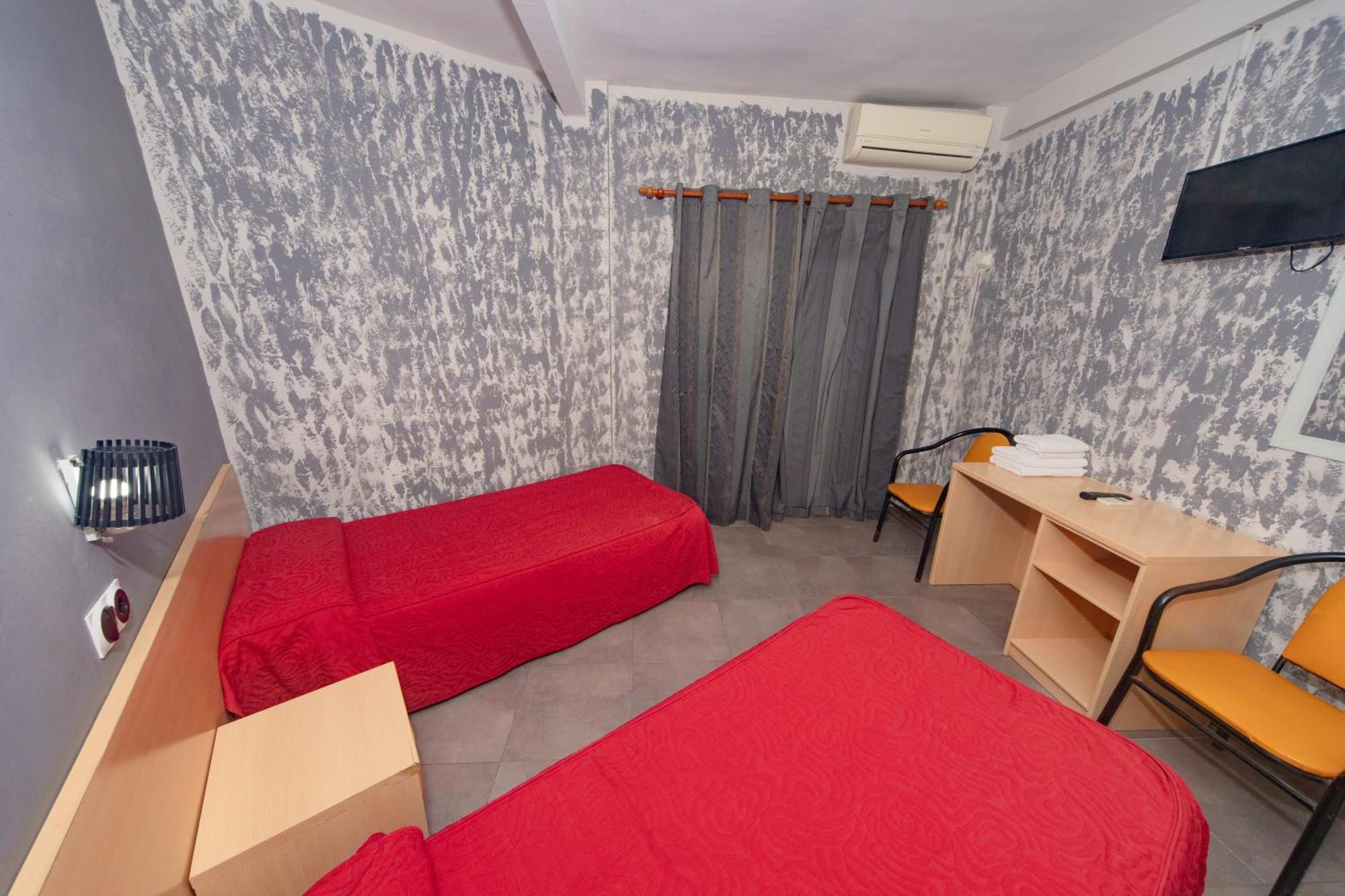 Hostal Virginia Favareta Exteriér fotografie