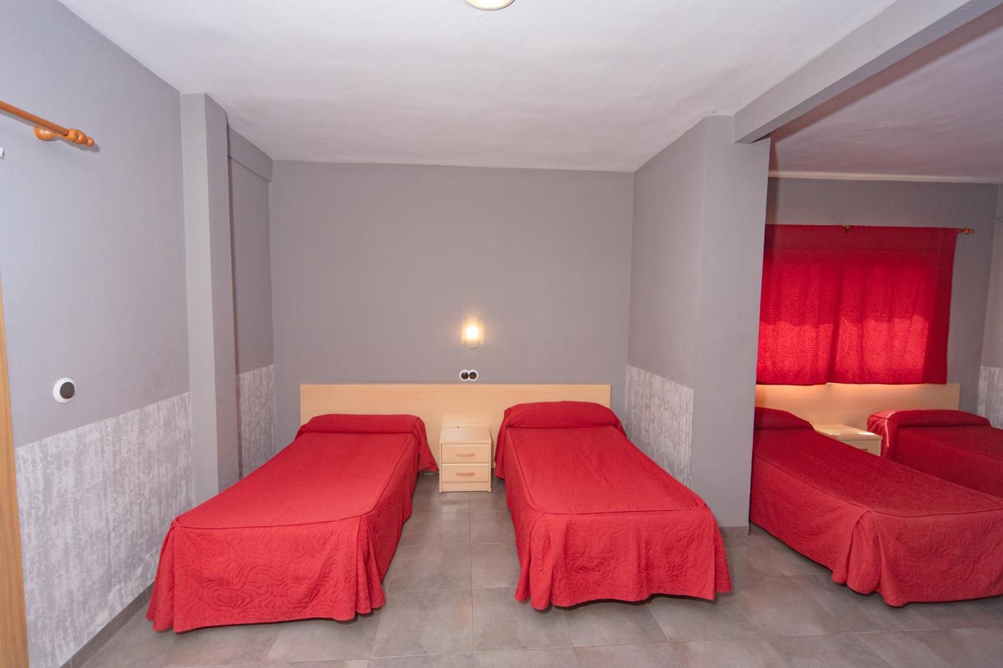 Hostal Virginia Favareta Exteriér fotografie